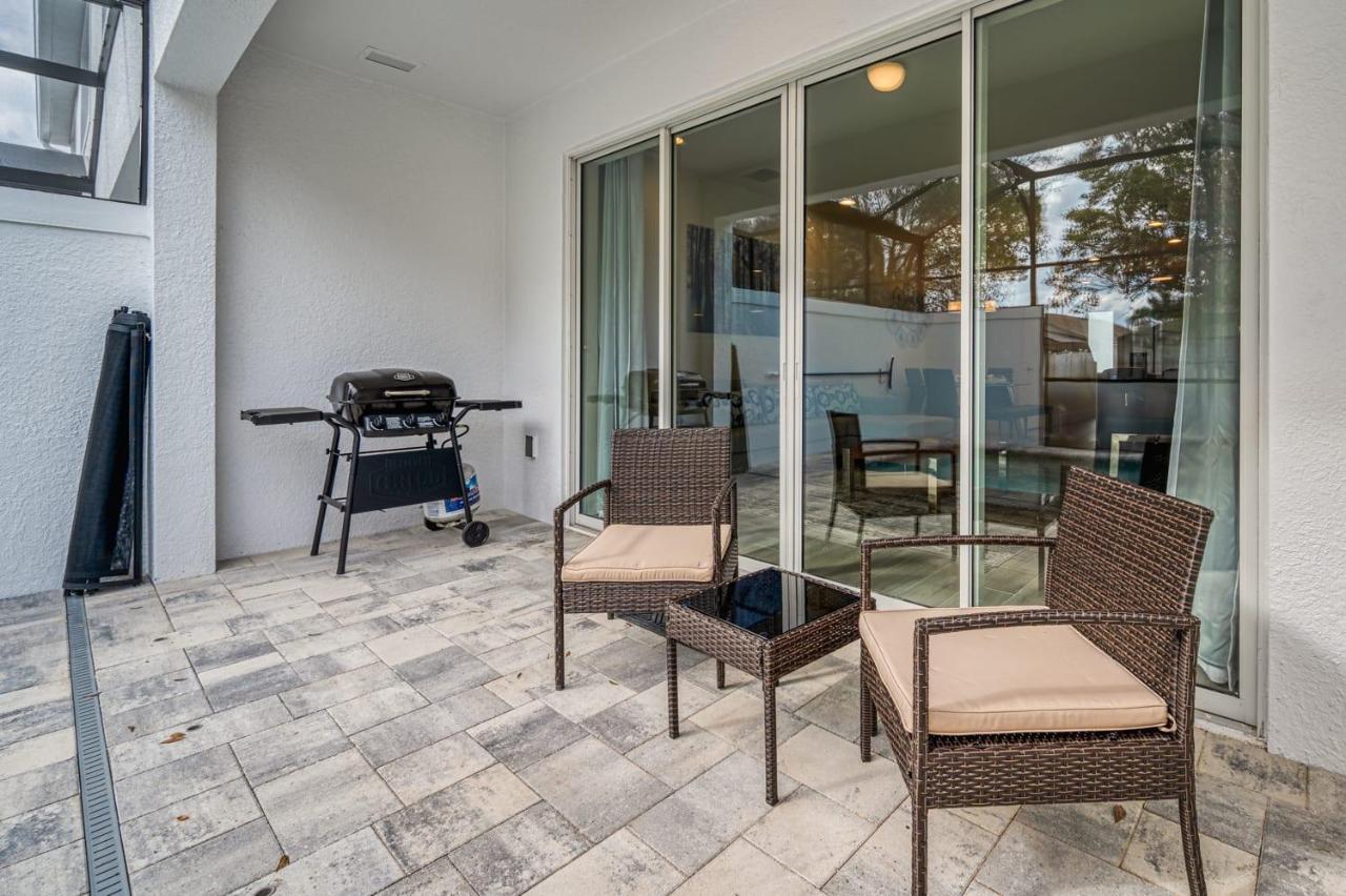 Pleasant Townhome With Private Pool Near Disney Four Corners Kültér fotó